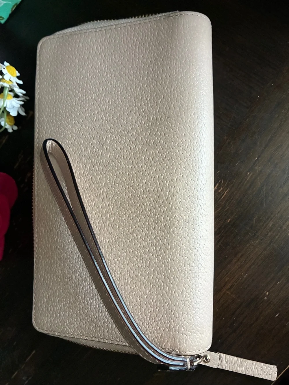 kate spade Pebbled Zip-Around Wristlet Wallet in Light Beige
